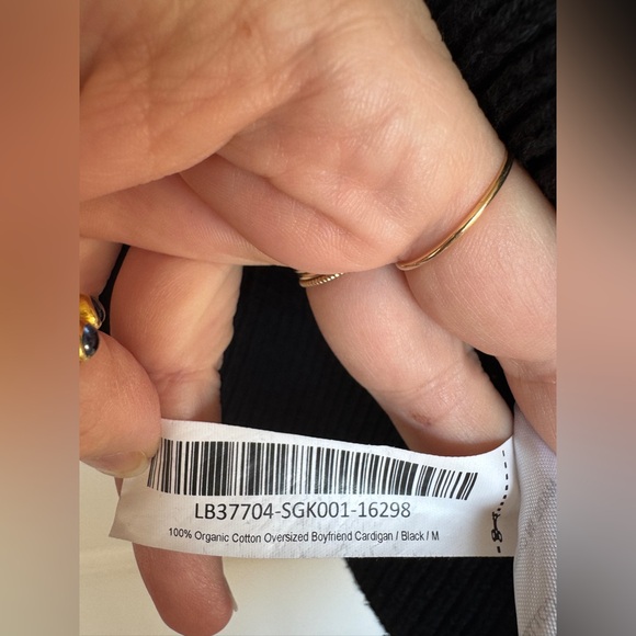 Like New Quince 100% Organic Cotton Oversized
Boyfriend Cardigan Black Medium - Picture 9 of 10